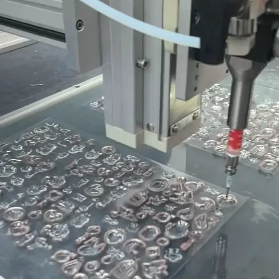 Crystal Epoxy Doming 3 